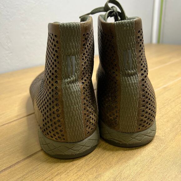 NOBULL High Top Trainer Brown Perforated Leather Shoes Mens 11 display picture 1
